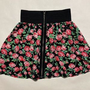 VS PINK Cute floral skirt